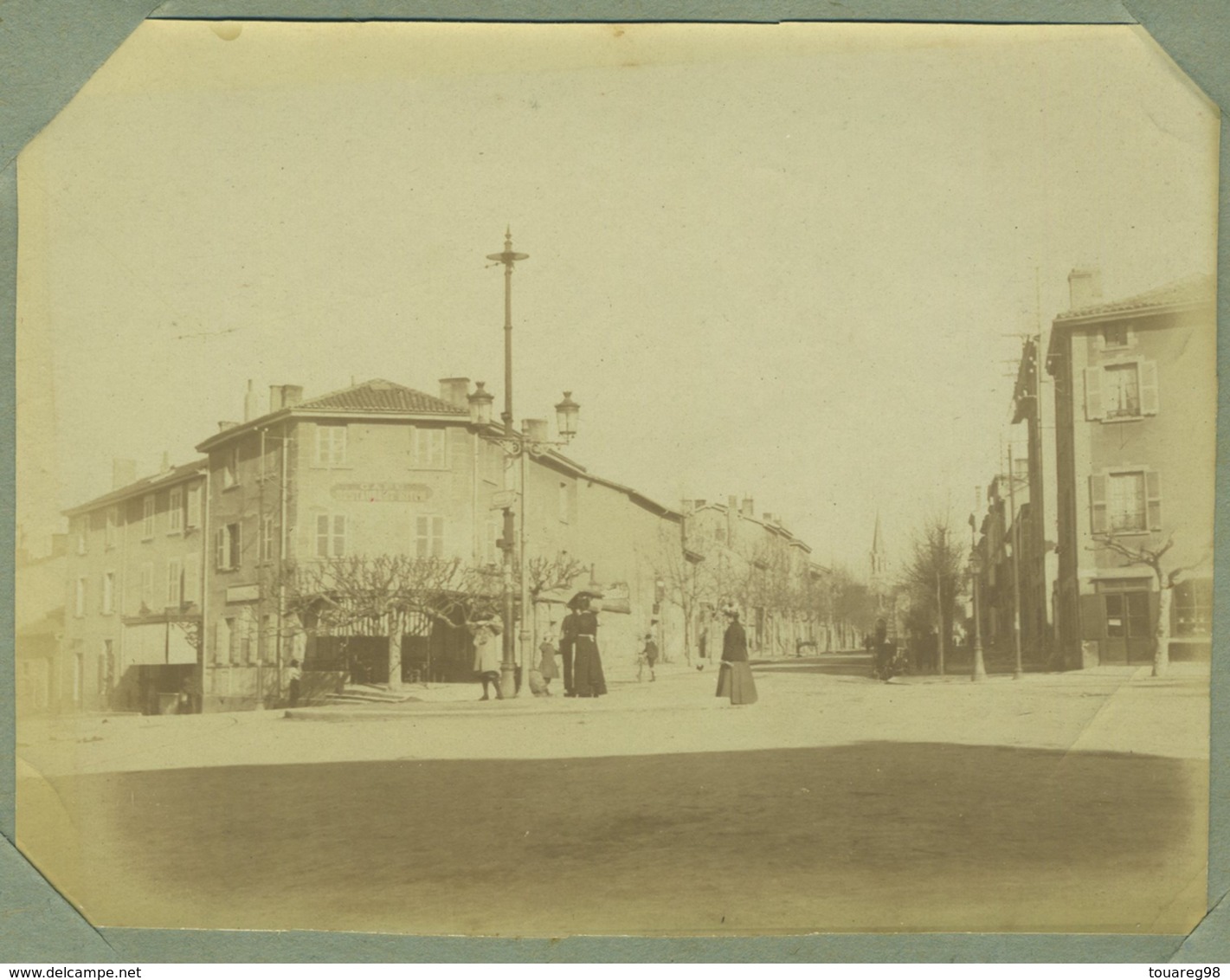 Lyon - La Demi Lune. Tirage Circa 1900-1910. - Orte