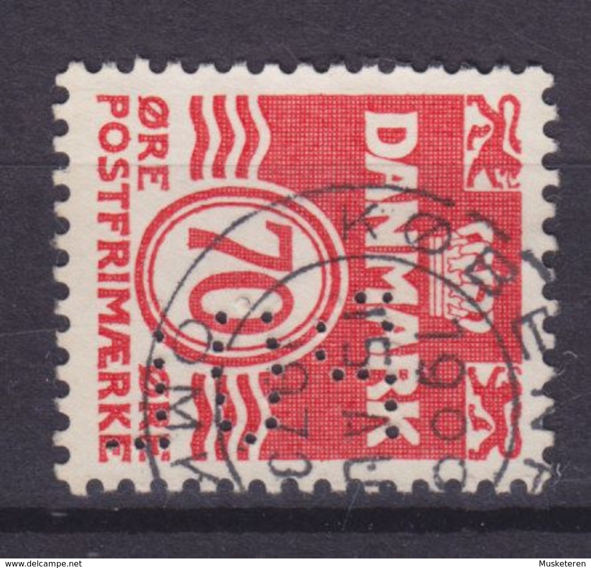 Denmark Perfin Perforé Lochung (P33) 'POL' Politikens Hus (Newspaper) Wellenlinien Stamp (2 Scans) - Variedades Y Curiosidades