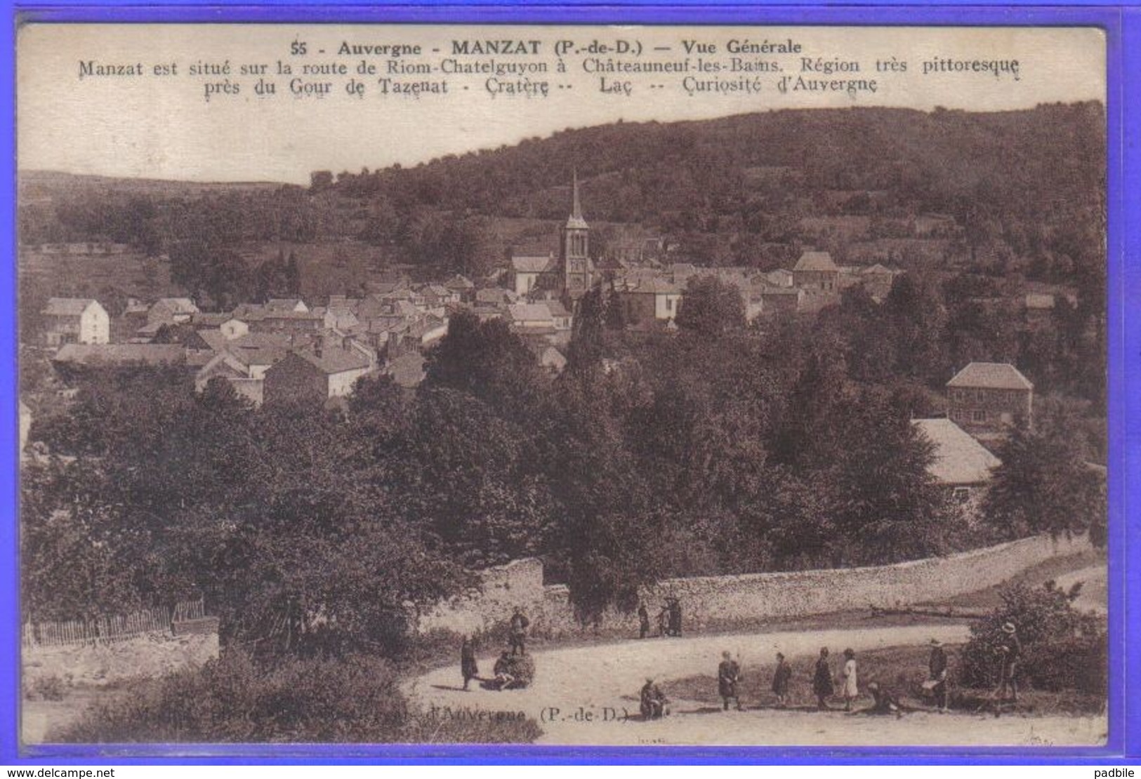 Carte Postale 63. Manzat Sur La Route De Riom Chatelguyon Chateauneuf Et Tazenat  Très Beau Plan - Manzat