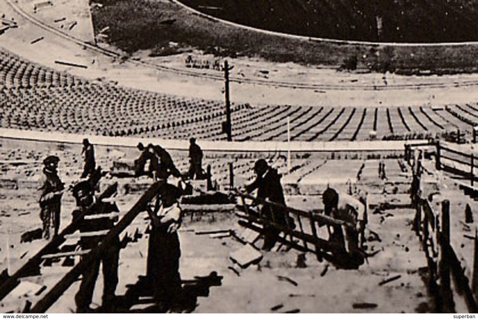 STADIUM / STADE / STADIO - BUDAPEST - HUNGARY : NÉPSTADION En CONSTRUCTION / UNDER CONSTRUCTION - 1953 - RRR !!! (ae843) - Football