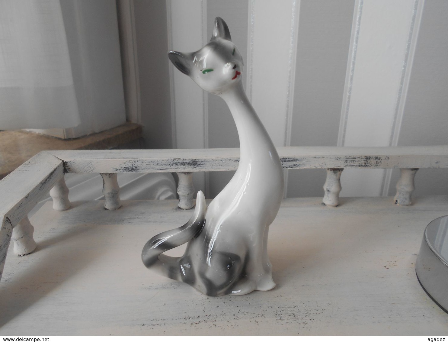 Jolie Figurine Chat En Porcelaine Excellent état Hauteur 15 Cm - Other & Unclassified