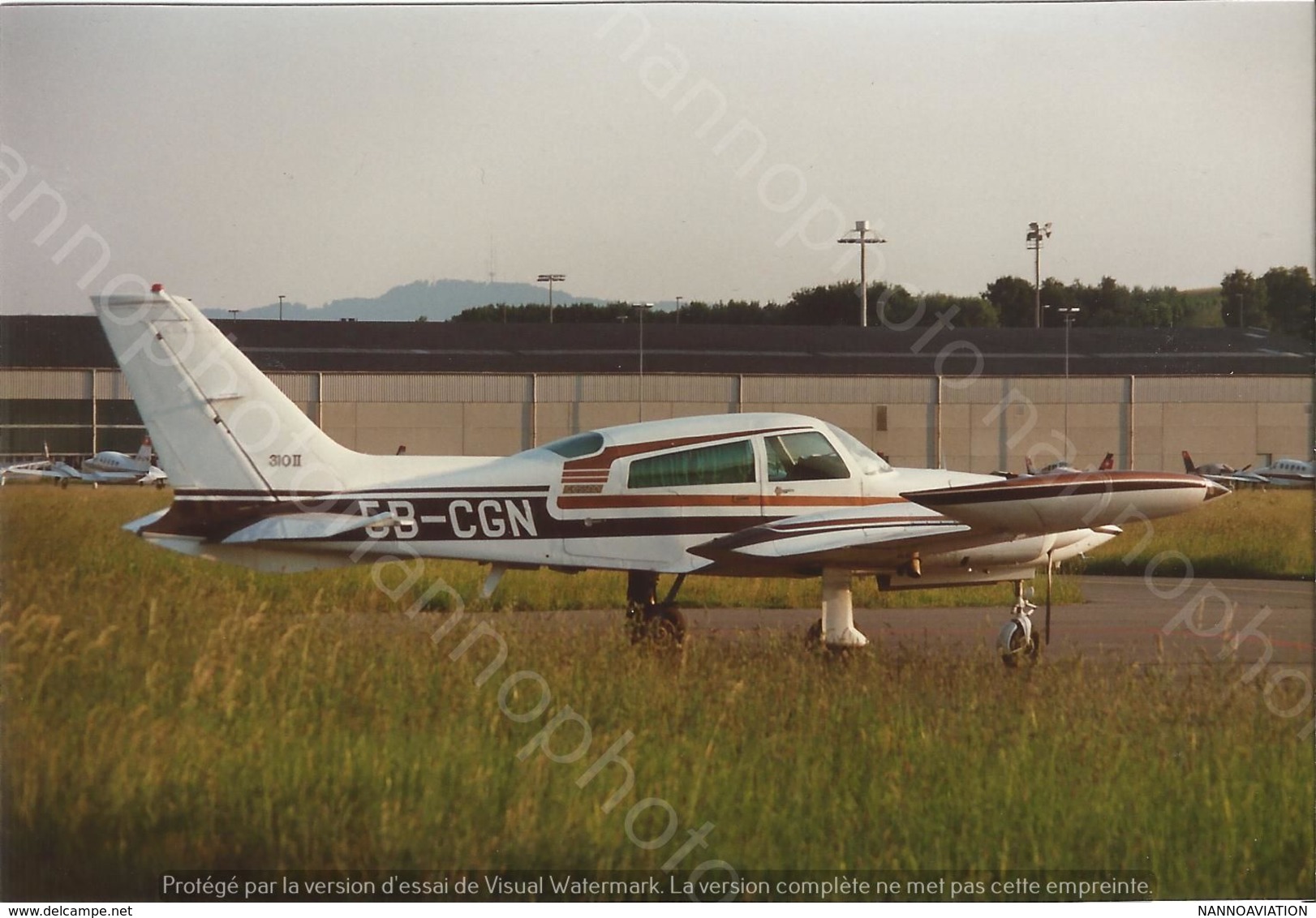 PHOTO AVION        5B-CGN Cessna 310R    RETIRAGE REPRINT - Aviation
