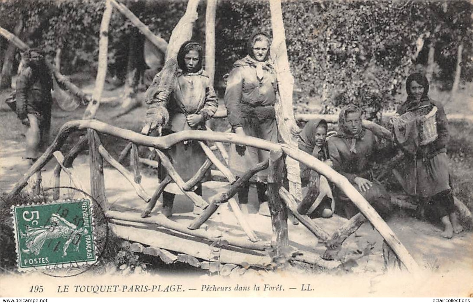 Le Touquet . Paris-Plage   62    Lot De 2 Cartes Dont:   Pêcheuses De Crevettes    (voir Scan) - Le Touquet