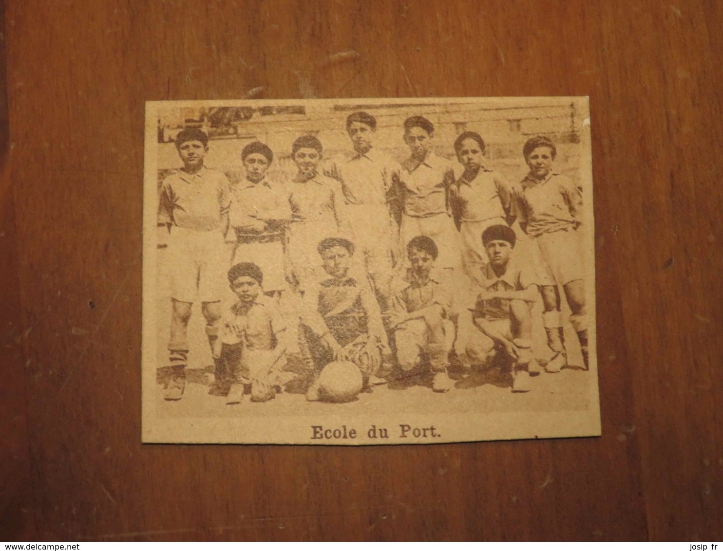 NICE (ALPES-MARITIMES): ÉQUIPE SCOLAIRE DE FOOTBALL- ÉCOLE DU PORT (PHOTO DE JOURNAL: 09/1932) - Côte D'Azur