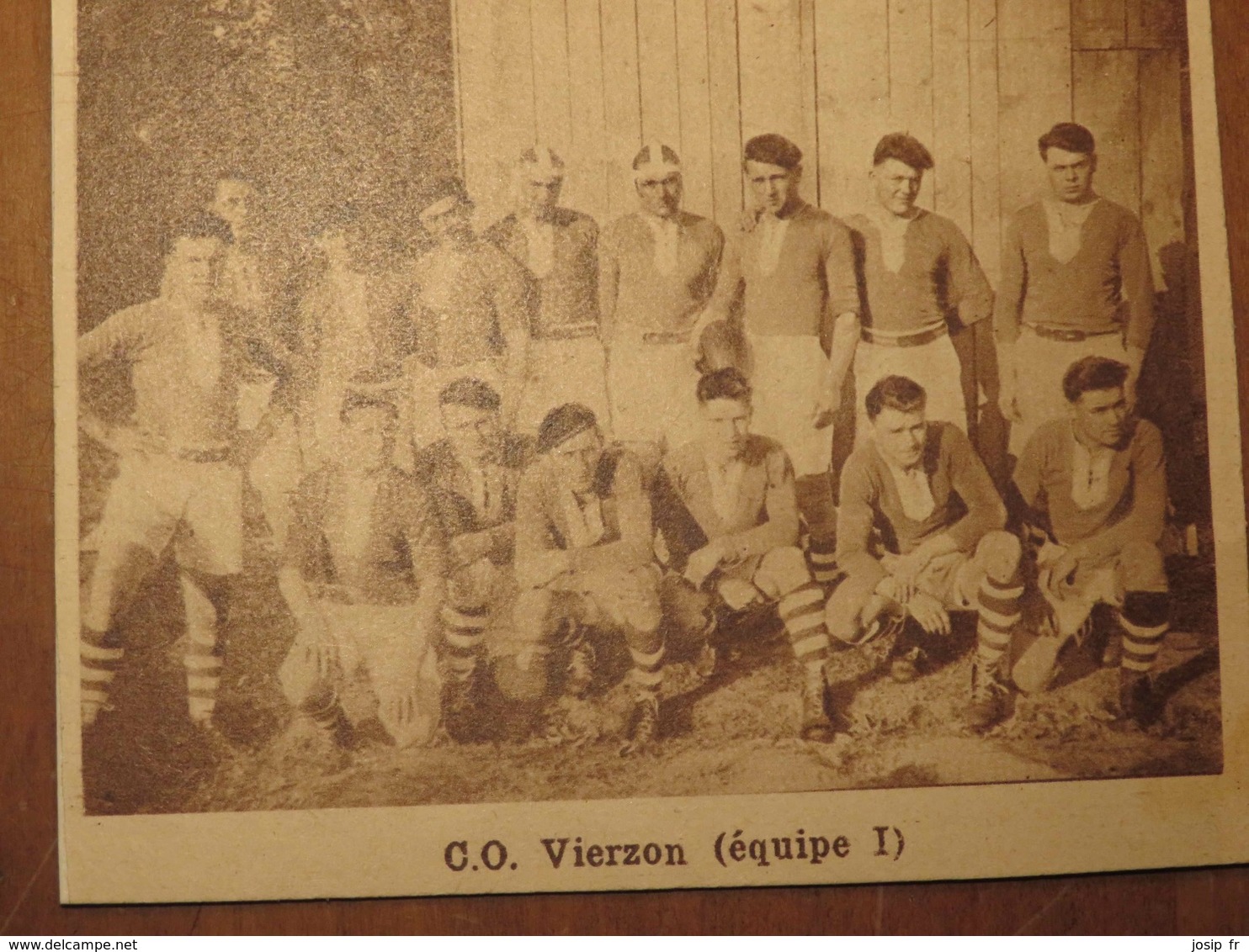 NICE (ALPES-MARITIMES): ÉQUIPE SCOLAIRE DE FOOTBALL- ÉCOLE FUON-CANDA ET SON CAPITAINE TERRATO PHOTO DE JOURNAL: 09/1932 - Côte D'Azur