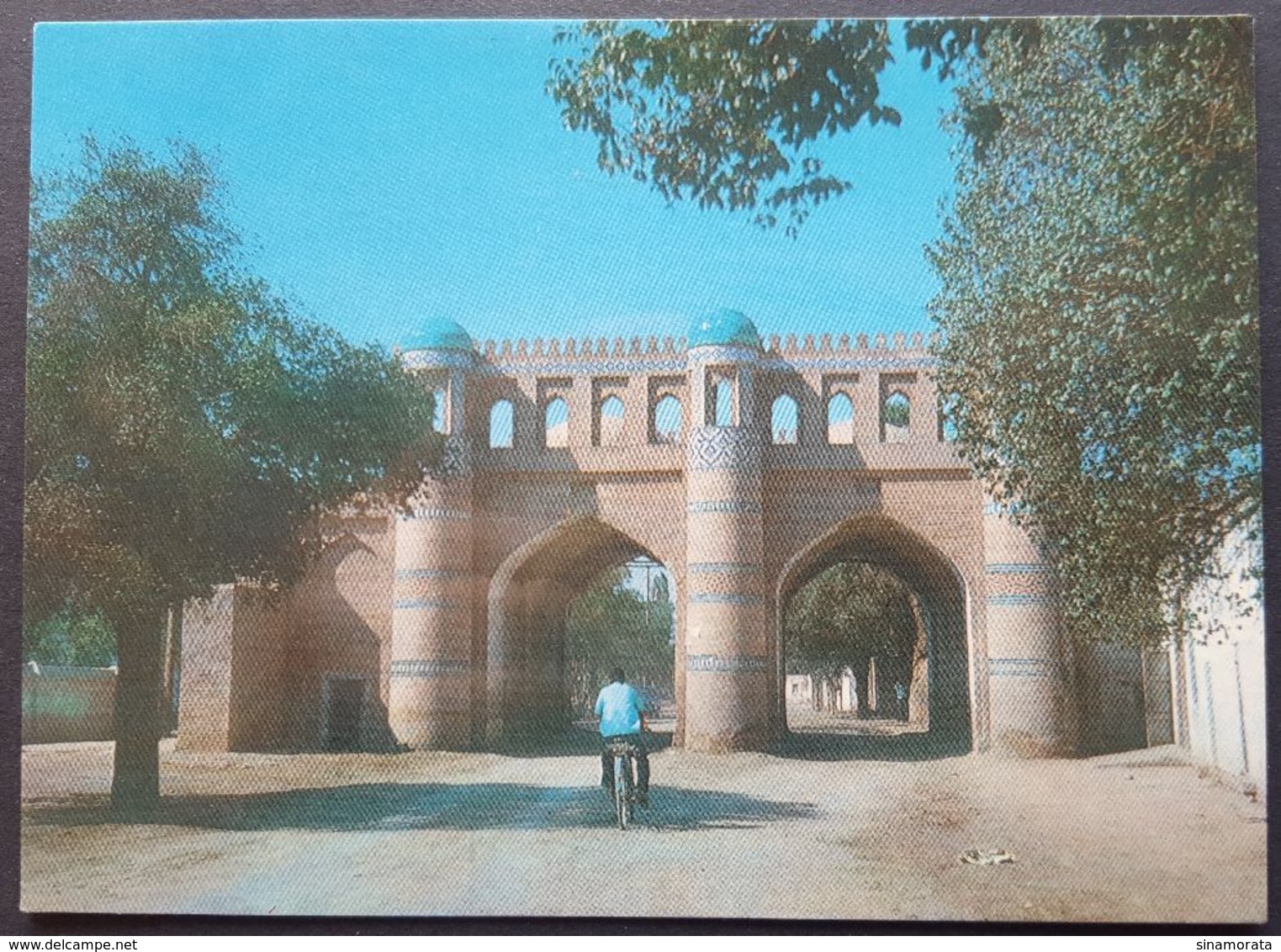 Uzbekistan - Kosh-Darvaza Gate - Uzbekistan