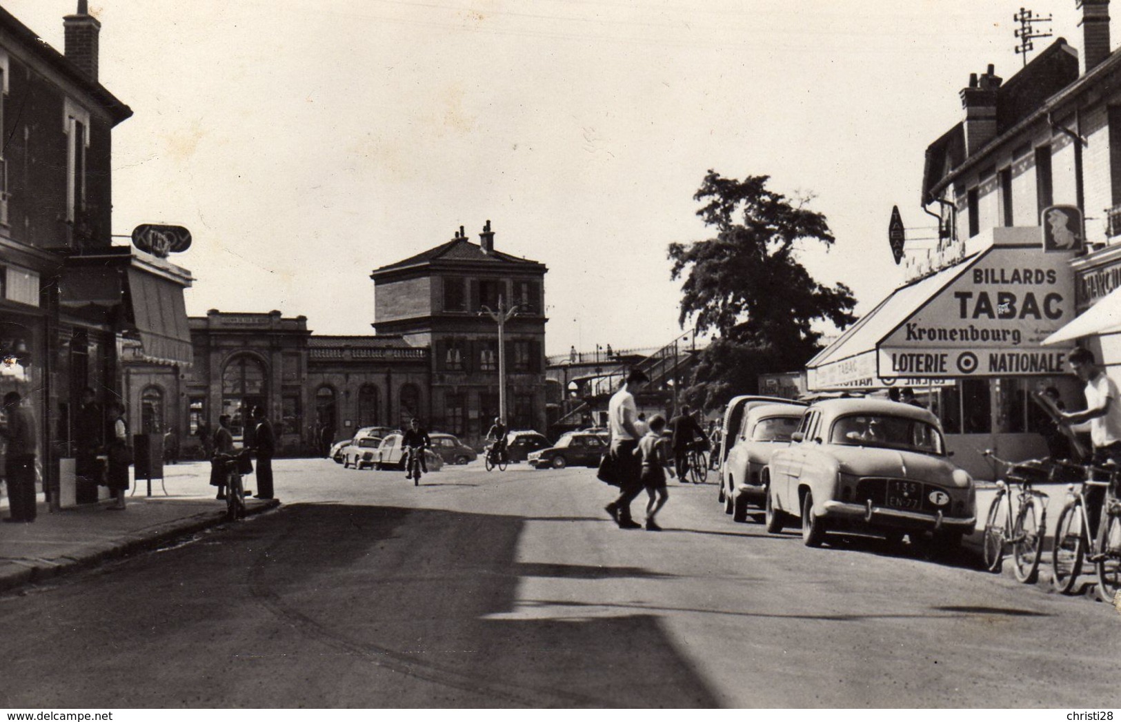 DPT 95 VILLIERS-le-BEL - GONESSE La Gare - Villiers Le Bel