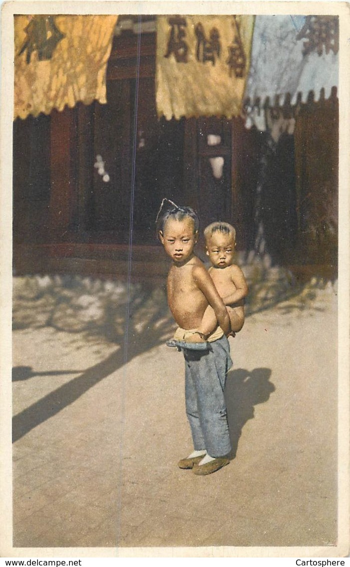 2 CPA Asie Chine Chinese Children Peking Beijing Pékin Hartung's Photo Shop + Child In Summer Dress + Two Brothers - Cina