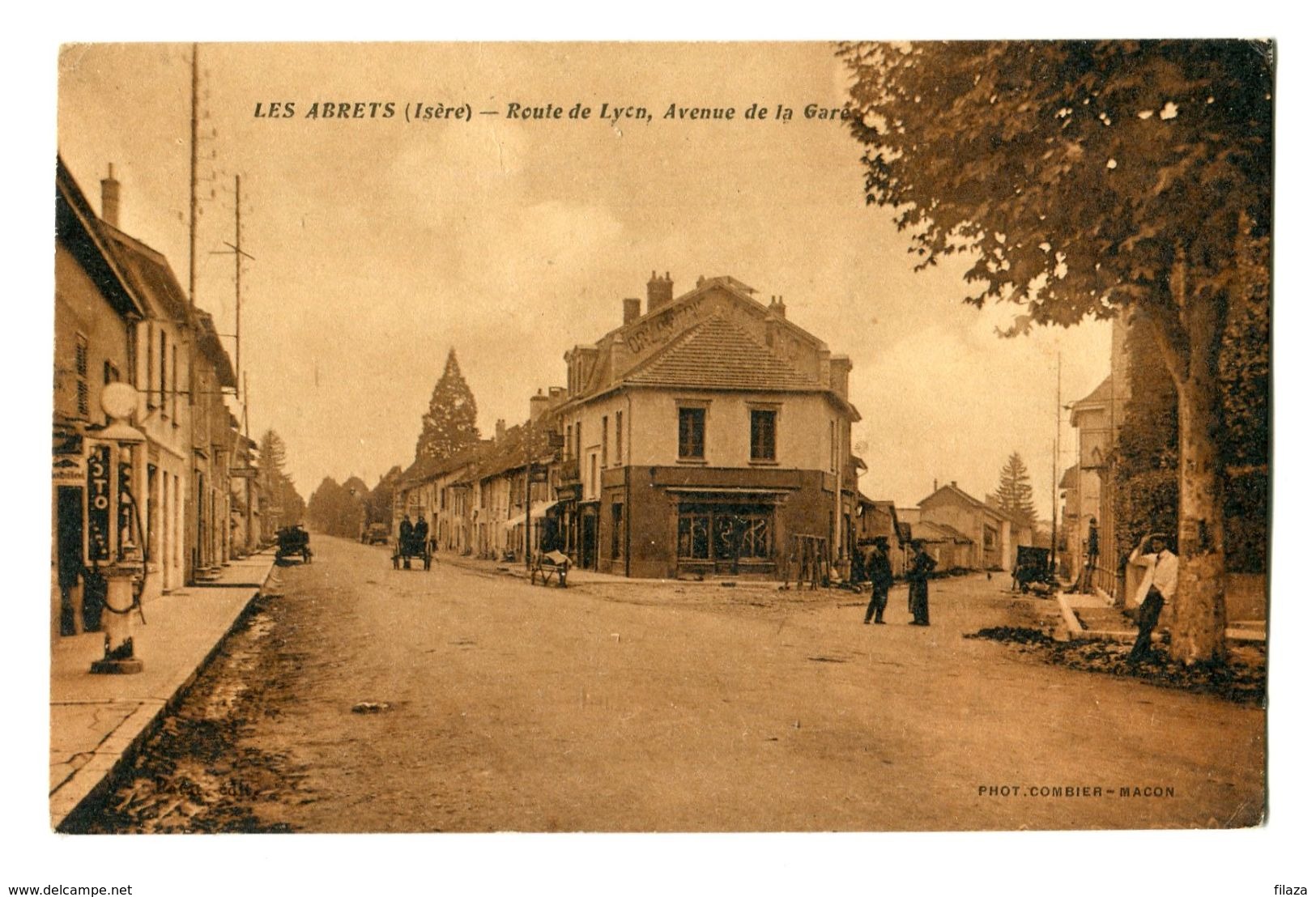 38 - Isere - Les Abrets – Rue De Lyon, Avenue De La Gare (N0257) - Les Abrets