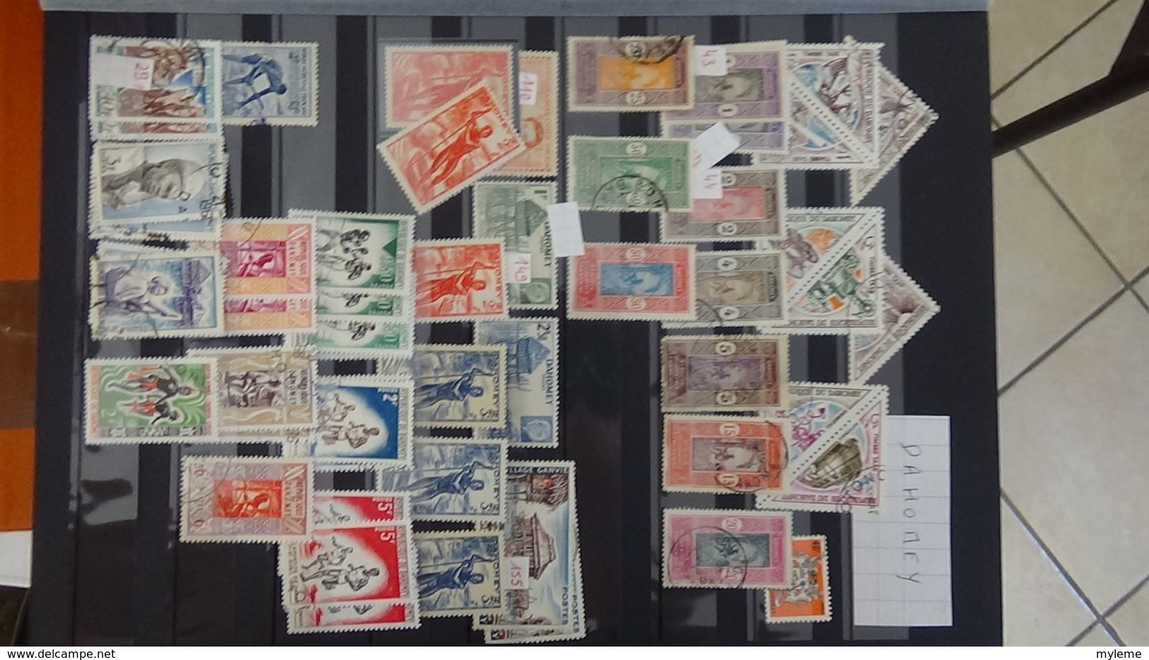 D91 Collection de timbres oblitérés de différents pays d'Afrique.  A saisir !!!