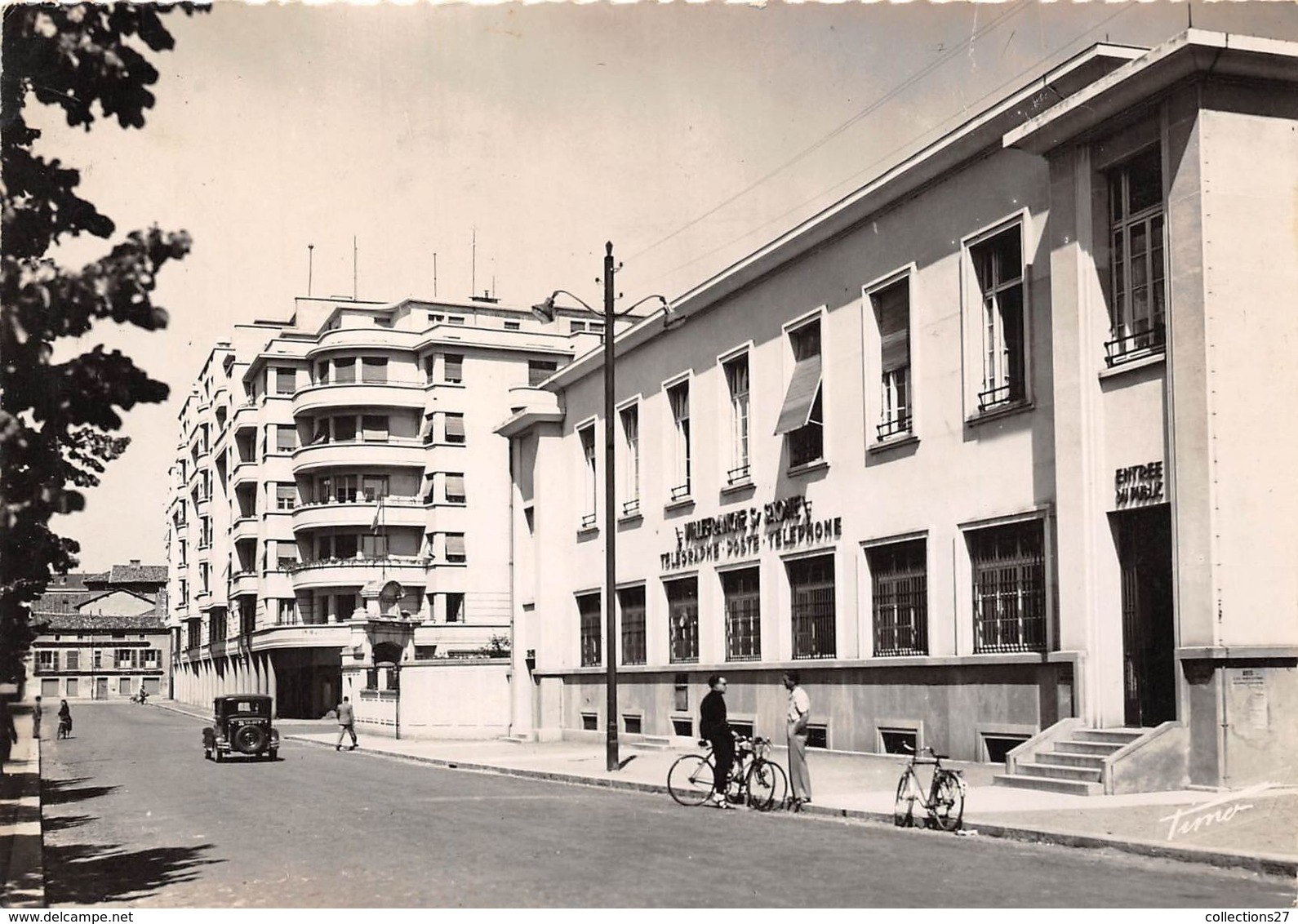 69-VILLEFRANCHE-SUR-SAÔNE- L'HÔTEL DES POSTE ET LE FORUM - Villefranche-sur-Saone