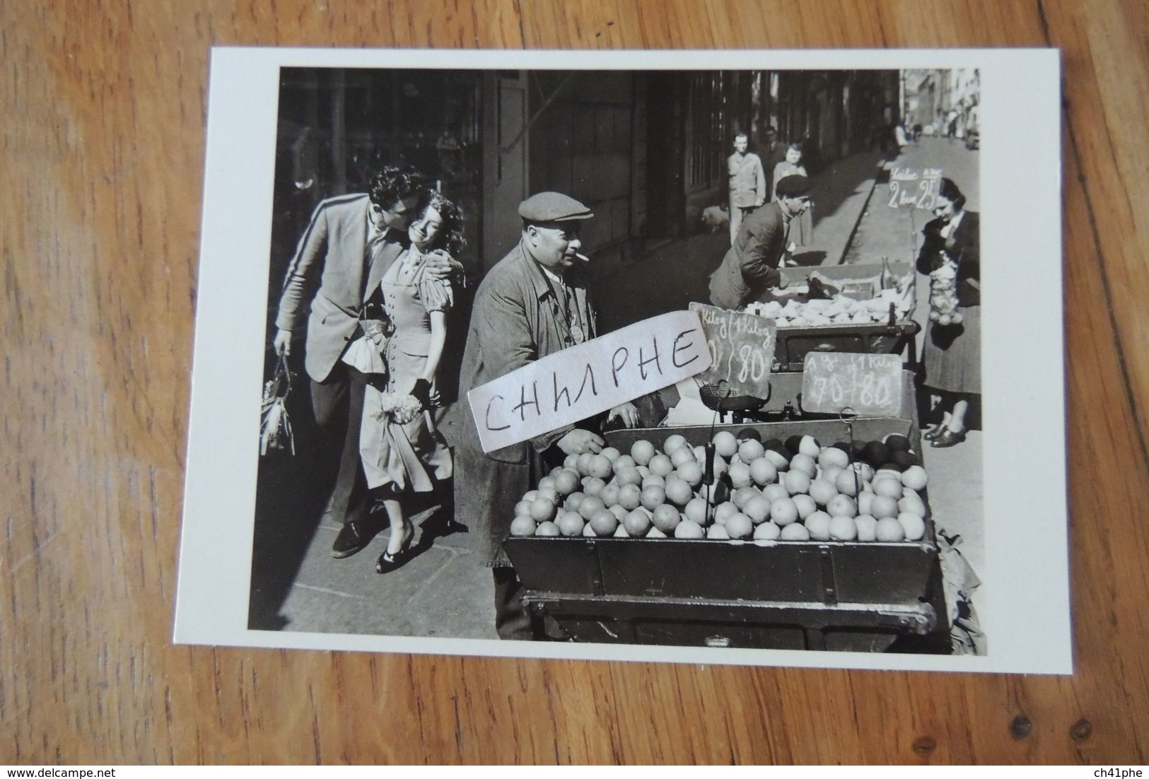 ROBERT DOISNEAU - LES GRANGES DE LA RUE MAZARINE - Doisneau