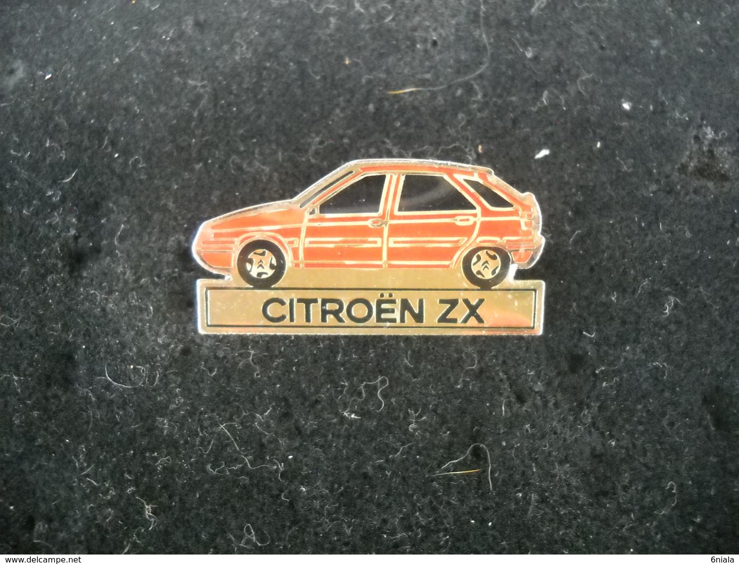 1296    PINS  Pin's Lot De 2 Pins Citroën   ZX Et BX - Citroën