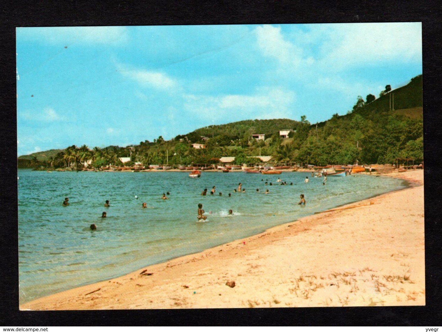329 -Martinique -TRINITE - Village Et Plage De Tartane Dans La Presqu'île De La Caravelle ( Editions Félix Rose-Rosette) - La Trinite