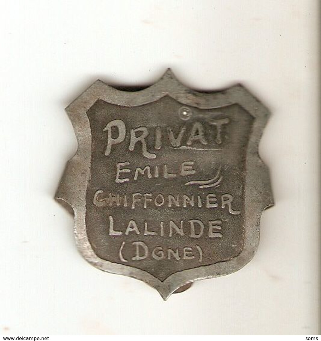 Rare Plaque De Métier En Fer Blanc, Chiffonnier Emile Privat à Lalinde (Dordogne), Vers 1900 - Other & Unclassified