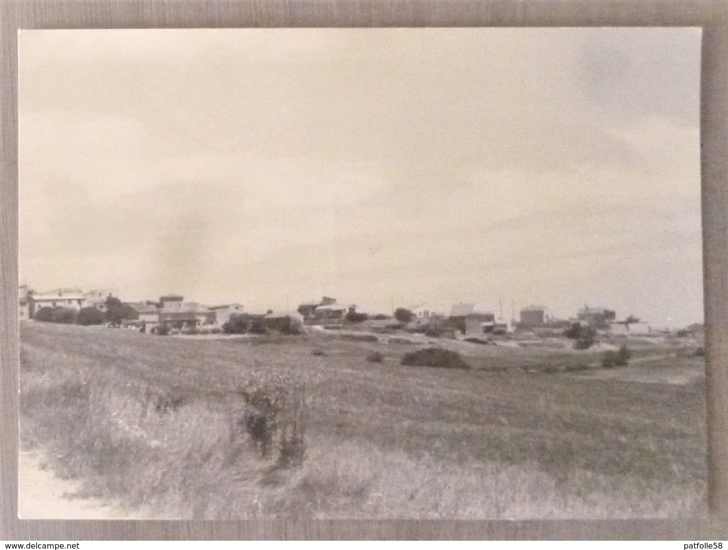 VACHERES  (04).VUE DU VILLAGE.NON CIRCULE. TBE. - Autres & Non Classés