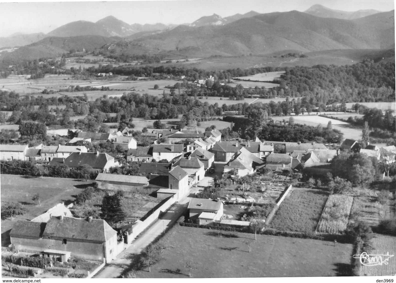 La BARTHE-de-NESTE - Vue Générale Aérienne Vers Les Pyrénées - La Barthe De Neste