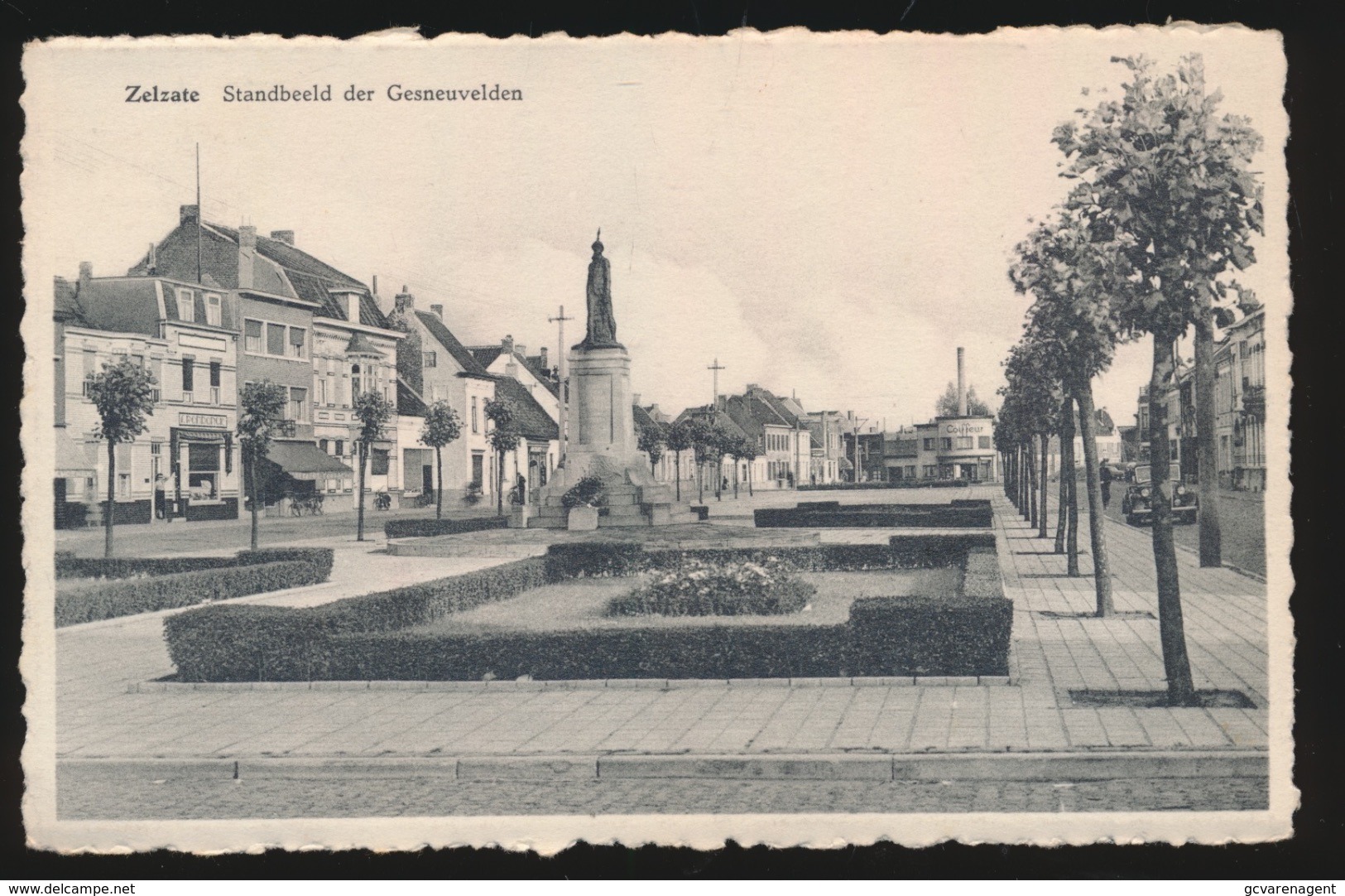 ZELZATE  STANDBEELD DER GESNEUVELDEN - Zelzate