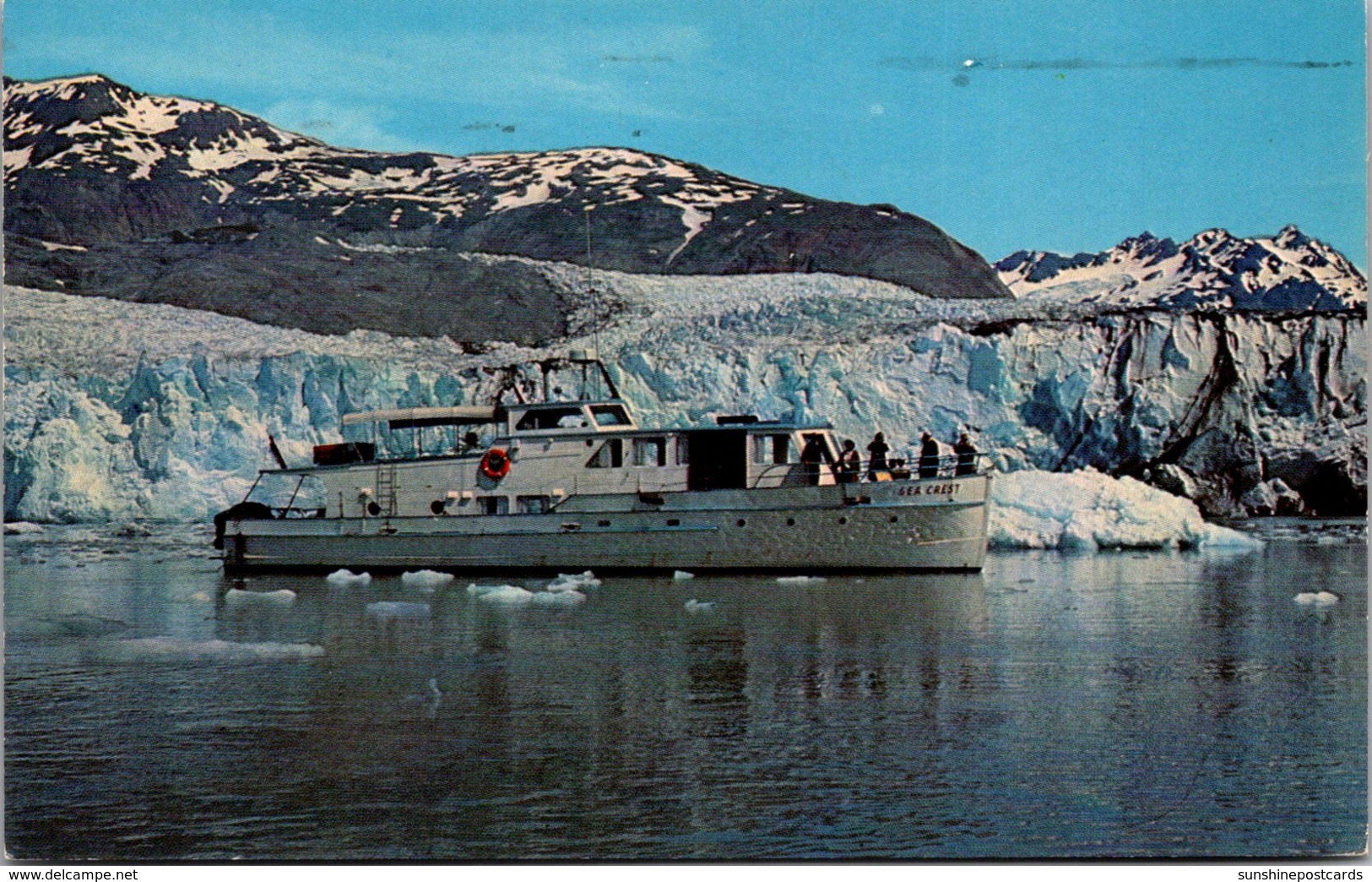 Alaska Glacier Bay Cruise Boat From Glacier Bay Lodge 1970 - Juneau