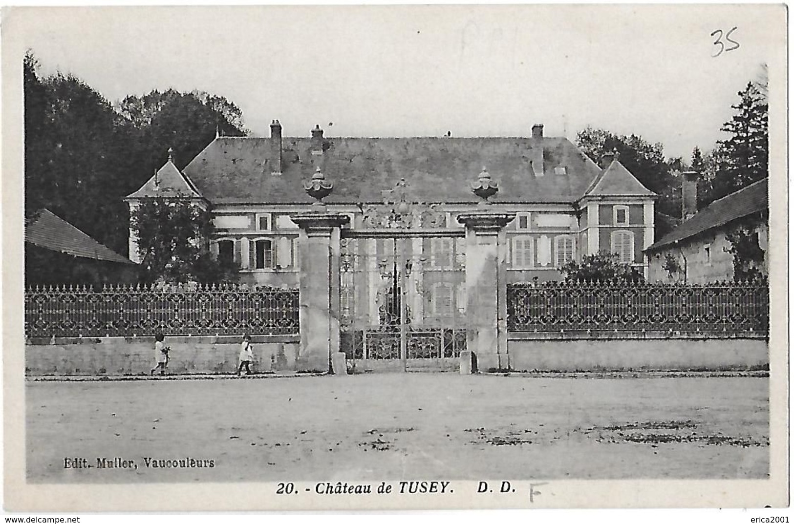 Vaucouleurs. La Facade Et Grille D'entrée Du Chateau De Tusey. - Altri & Non Classificati