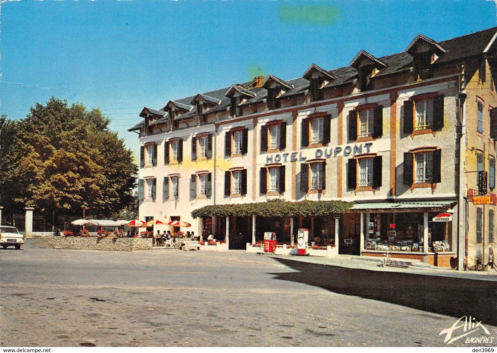 CASTELNAU-MAGNOAC - Hôtel Dupont - Pompes à Essence - Castelnau Magnoac