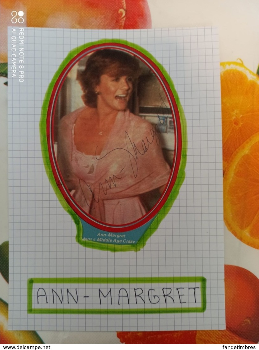 AUTOGRAPHE D'ANN-MARGRET, DÉDICACÉ & AUTHENTIQUE SUR COUP. DE PRESSE COLLÉE SUR PETIT CARTON. BRISTOL (V. Desc.) - Actors & Comedians