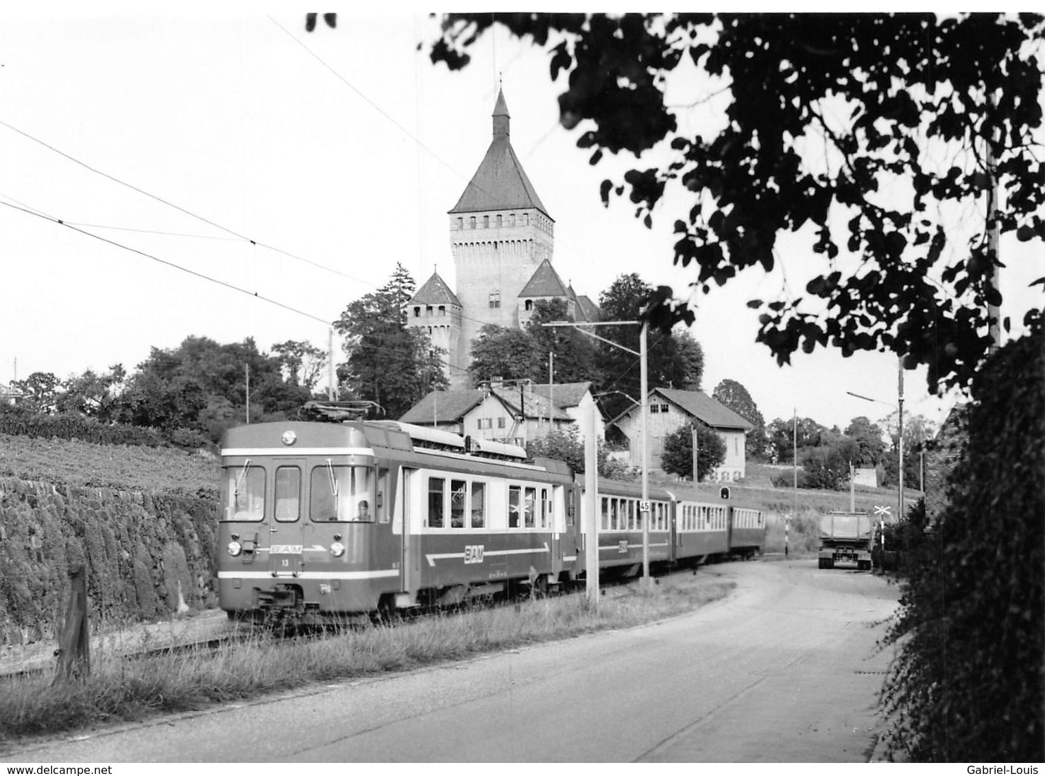 BVA - Vufflens  - Bière - Apples - Morges Ligne De Chemin De Fer -Train - B.A.M - BAM - Apples