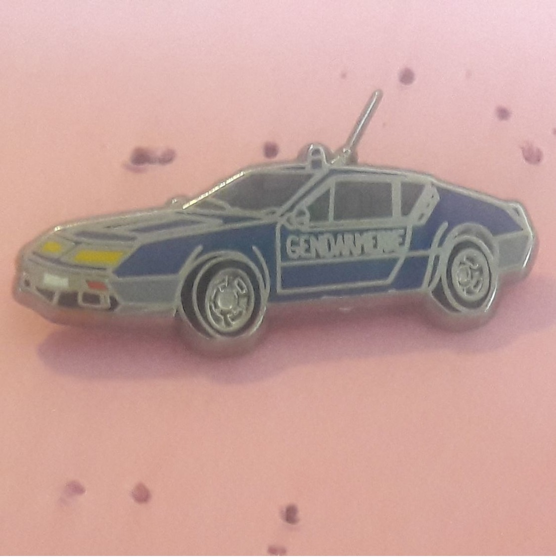 PINS VEHICULE GENDARMERIE / ALPINE A310  / BALLARD MODELE 2 - Policia