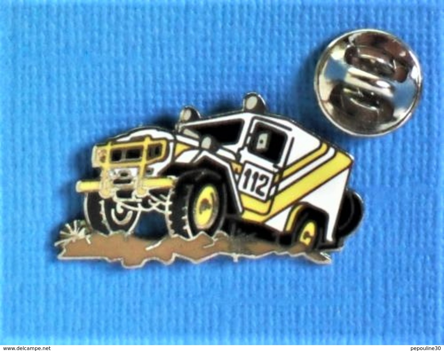 1 PIN'S //  ** RALLYE 4 X 4  LAND CRUISER / N°112 ** . (Démons & Merveilles) - Rallye