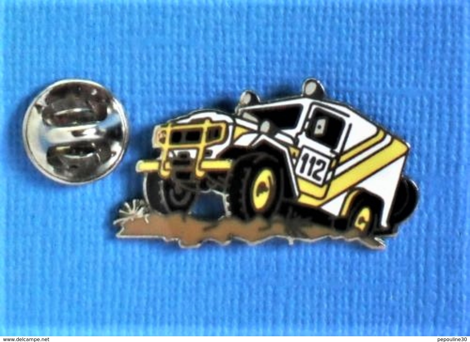 1 PIN'S //  ** RALLYE 4 X 4  LAND CRUISER / N°112 ** . (Démons & Merveilles) - Rally