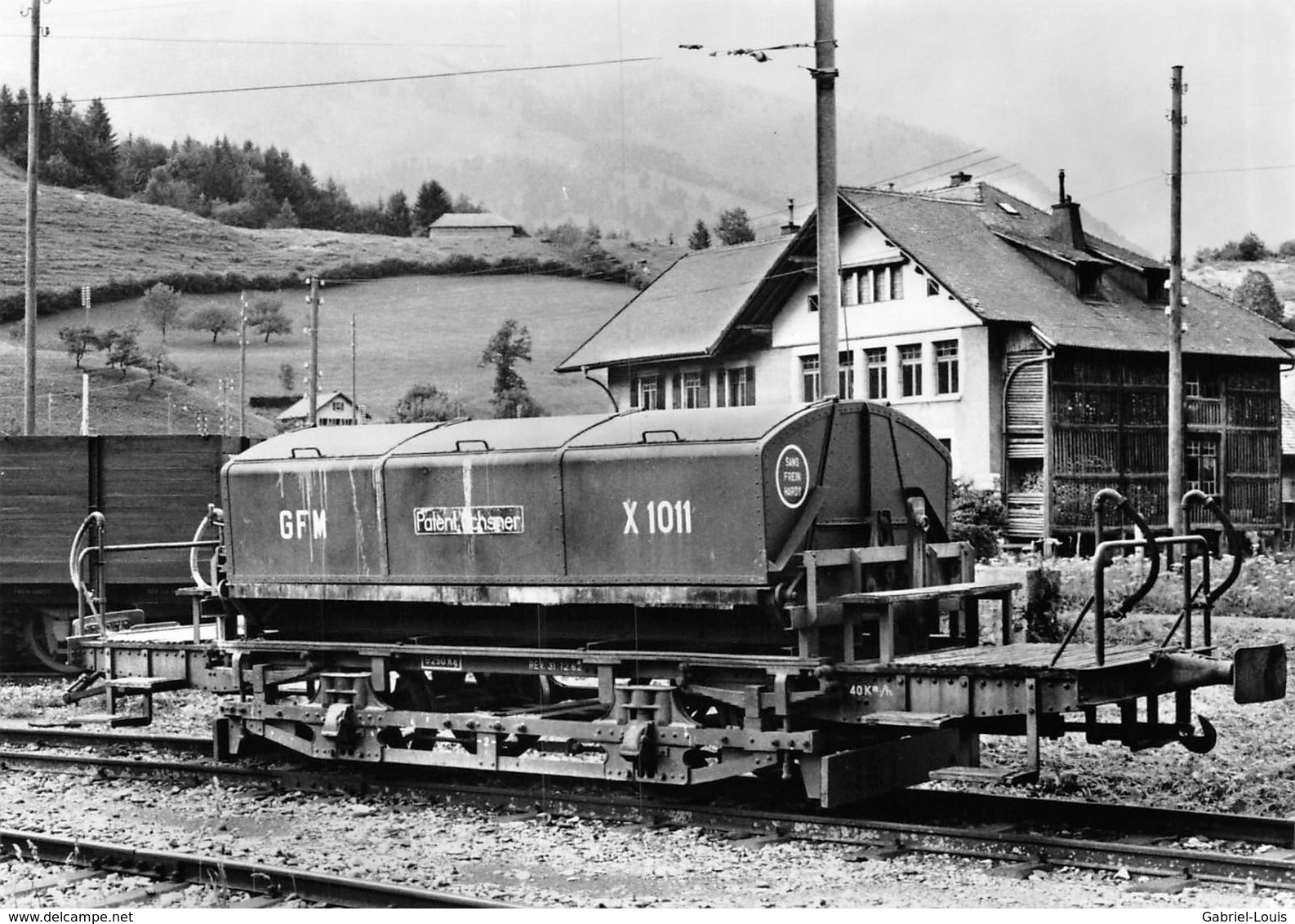 BVA - Wagon à Ordure X 1011  - Gruyère - Fribourg - Morat - GFM - G.F.M-Ligne De Chemin De Fer Train - Monbovon - Fribourg