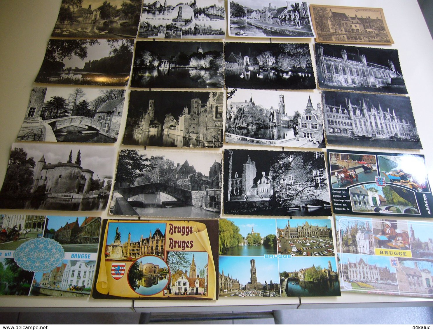 Un Lot De 100 Cartes Postales De BRUGGE - Brugge