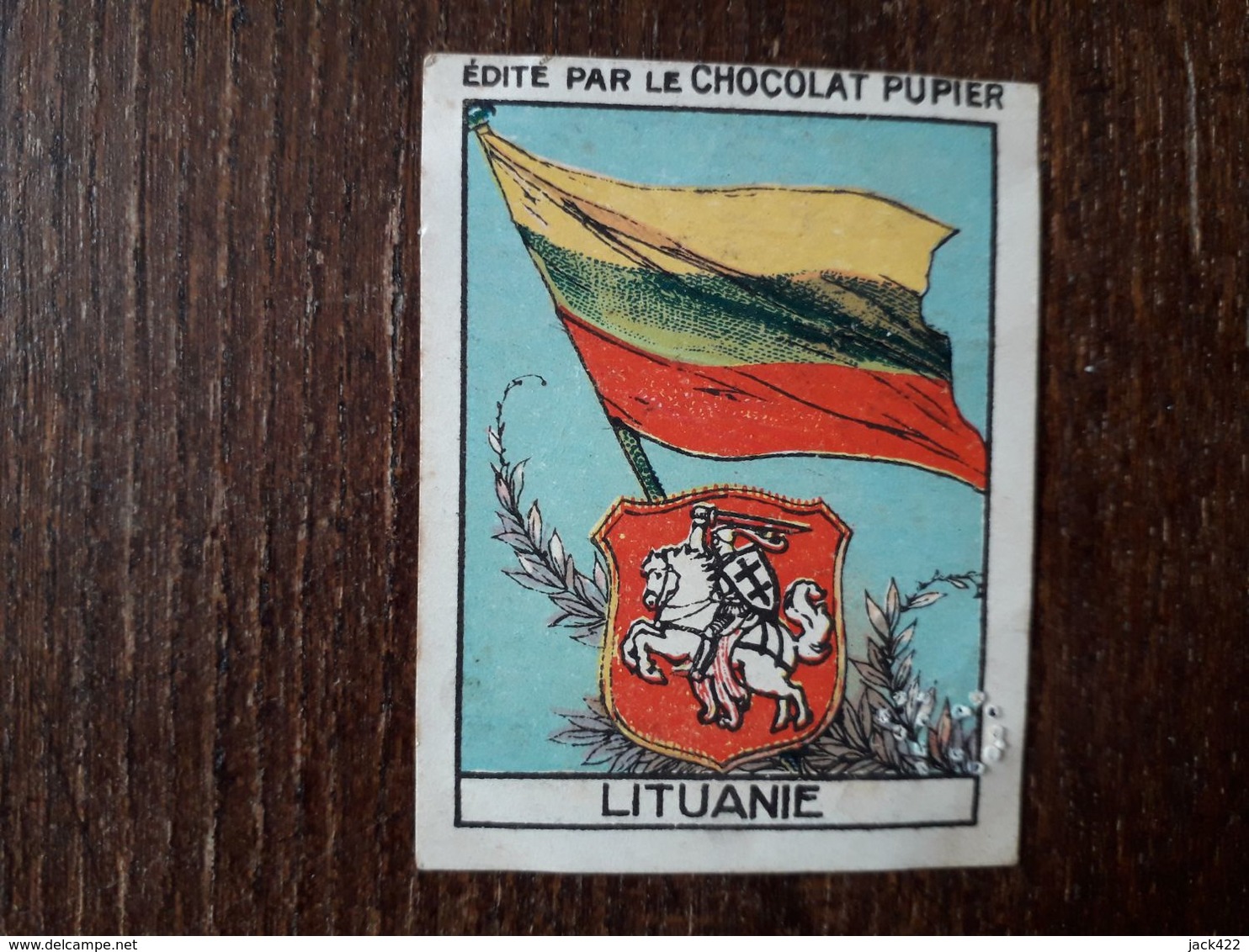 L20/233 Chromo Image Chocolat Pupier. Lituanie. Drapeau Et Armoiries - Other & Unclassified