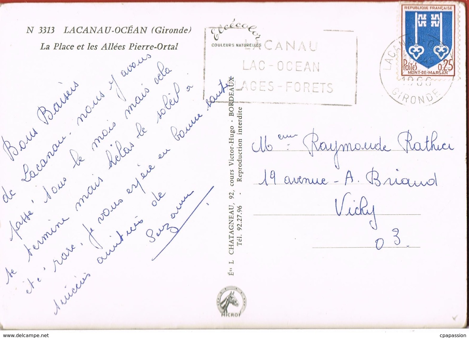 33- LACANAU- -OCEAN-La Place Et Les Allées Pierre-Ortal- Trés Beau Plan Sur Automobiles Françaises - Scans Recto Verso - Autres & Non Classés