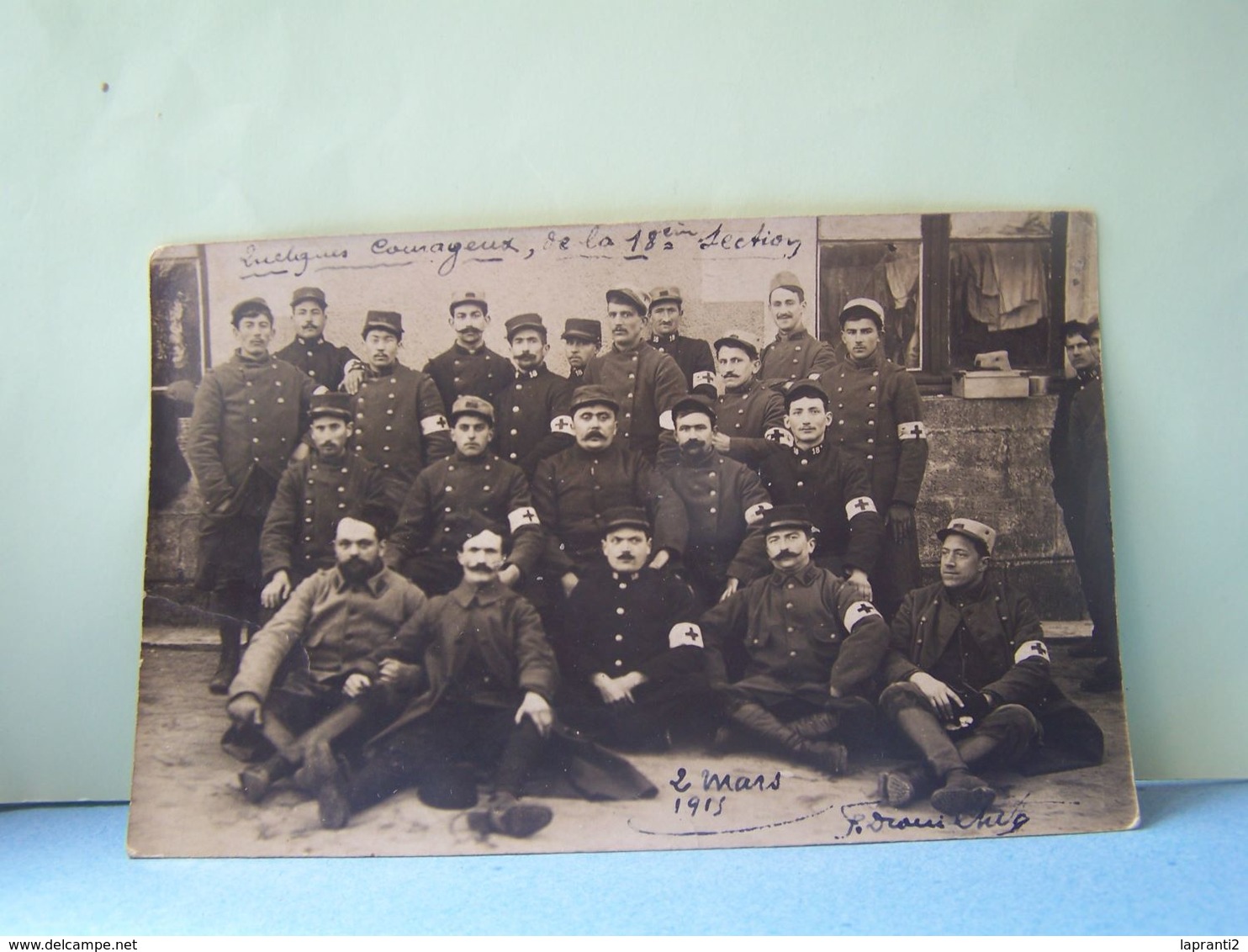 MUSSONVILLE (GIRONDE) BEGLES. MILITARIA. GROUPE DE MILITAIRES. SECTION D'INFIRMIERS ???? - Other & Unclassified