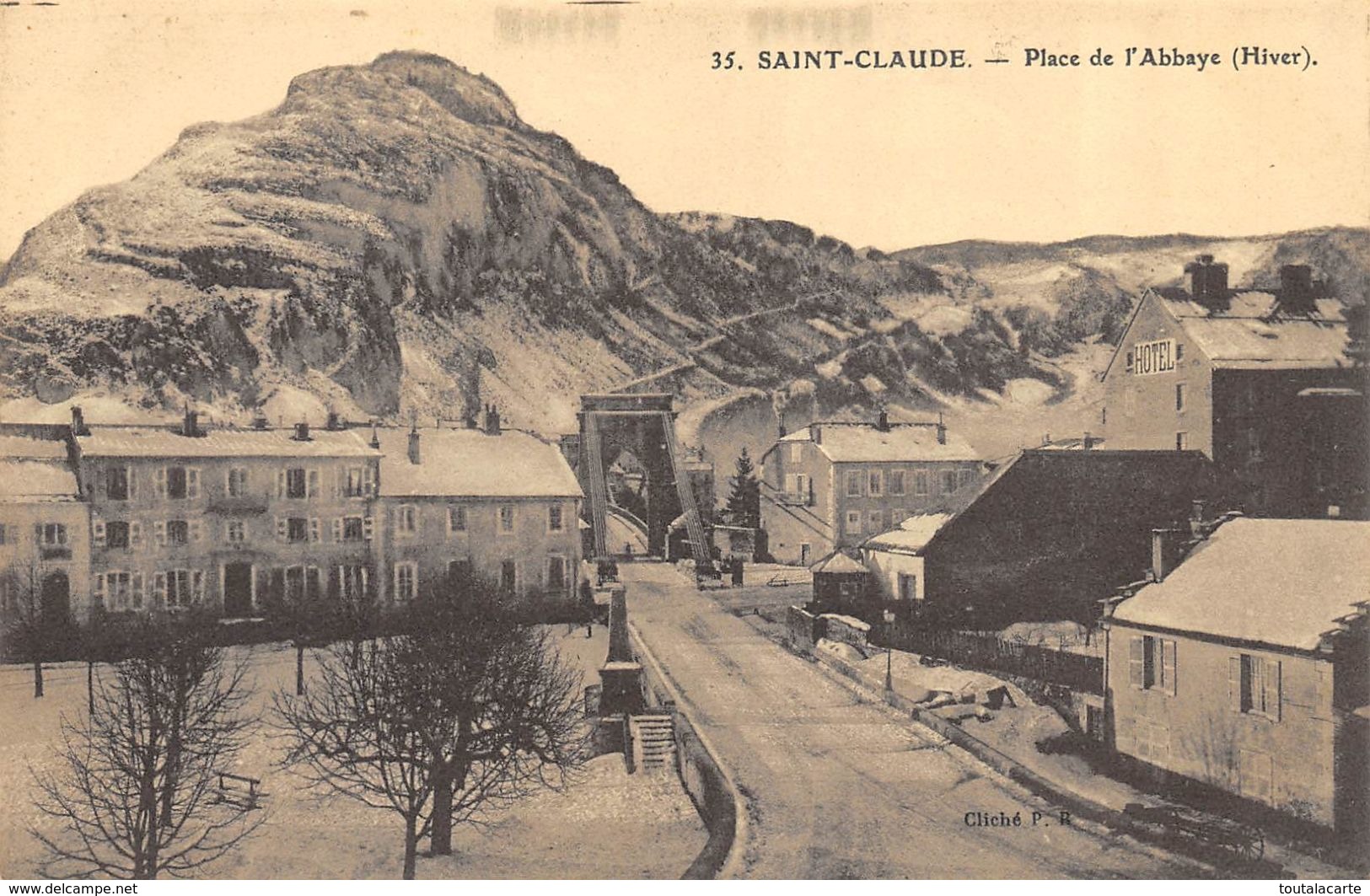 CPA  39 SAINT CLAUDE PLACE DE L ABBAYE - Saint Claude