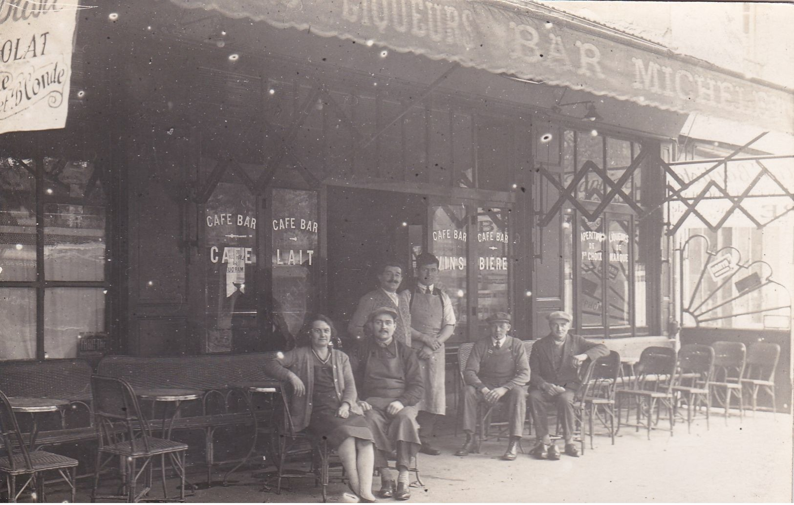 CARTE PHOTO, CAFE-BAR ,, " Bar Michelet " ,trés Possible à PARIS,mais Rien De Sur  (lot  4 ) - Fotografie