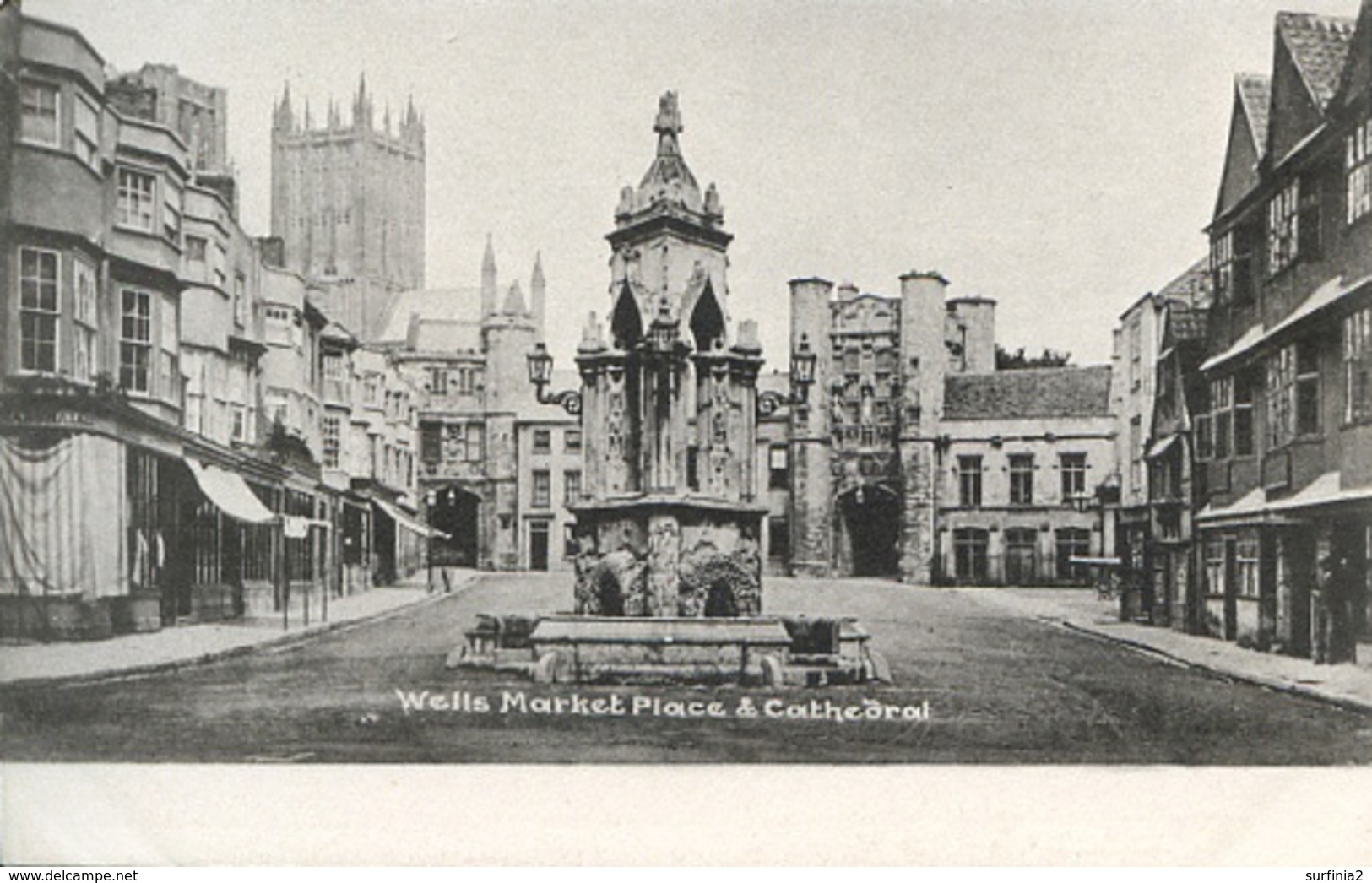 SOMERSET - WELLS - MARKET PLACE AND CATHEDRAL  Som160 - Wells
