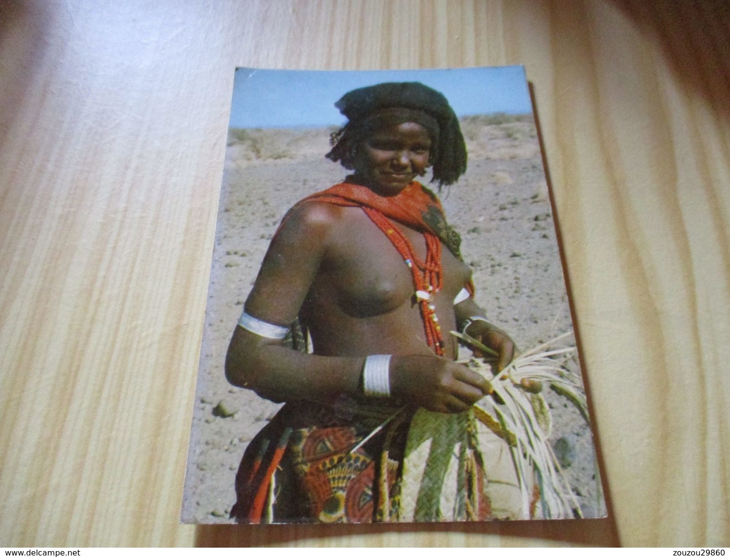 CPM Djibouti - Jeune Fille En Brousse. - Djibouti