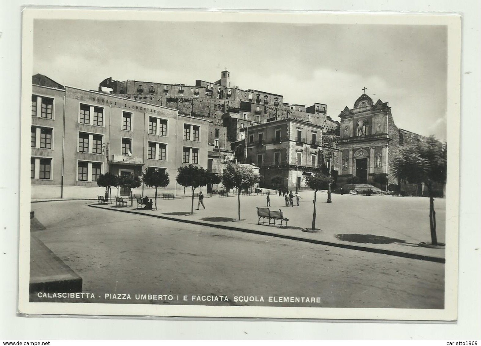 CALASCIBETTA - PIAZZA UMBERTO I E FACCIATA SCUOLA ELEMENTARE - NV  FG - Enna