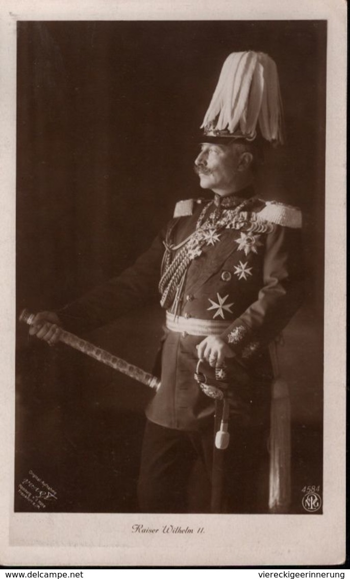 ! Alte Ansichtskarte,  Kaiser Wilhelm II. Von Preußen, Orden, Pickelhaube, NPG Photo, Adel, Royalty - Königshäuser