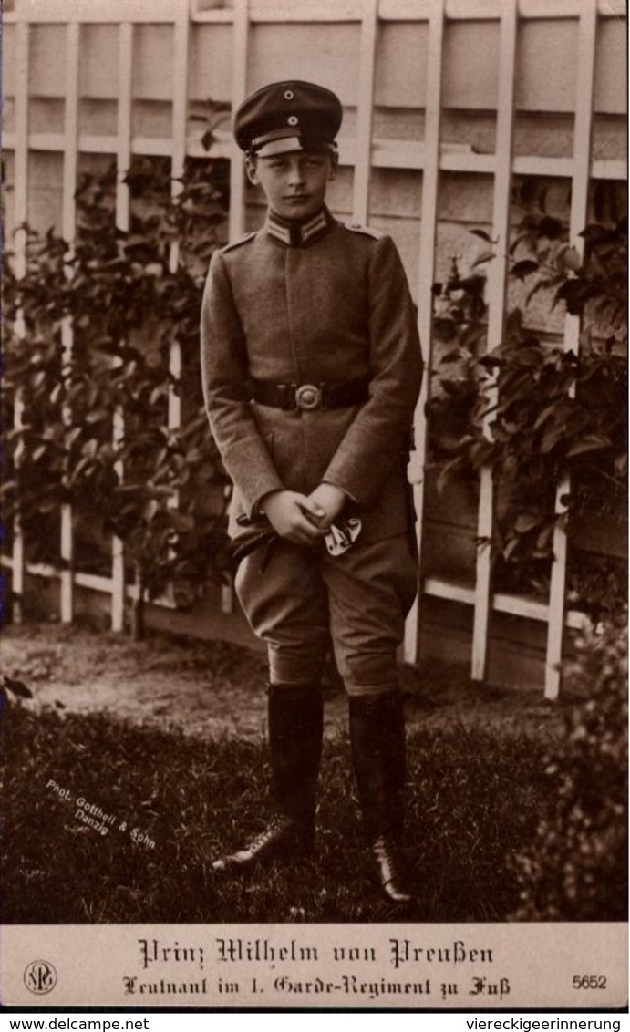 ! 1916 Alte Ansichtskarte,  Prinz Wilhelm Von Preußen, Leutnant Im 1. Garde Regiment Zu Fuß, NPG Photo, Adel, Royalty - Königshäuser