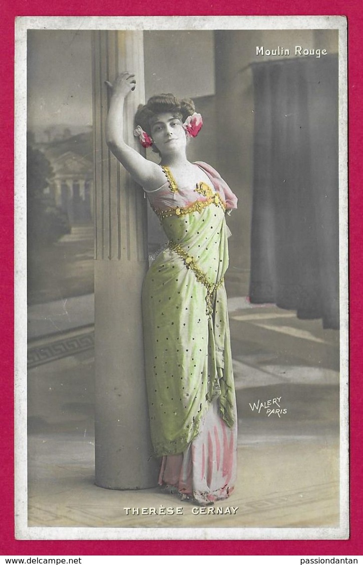 CPA Spectacle - Thérèse Cernay, Chanteuse Au Moulin Rouge à Paris - Cabaret