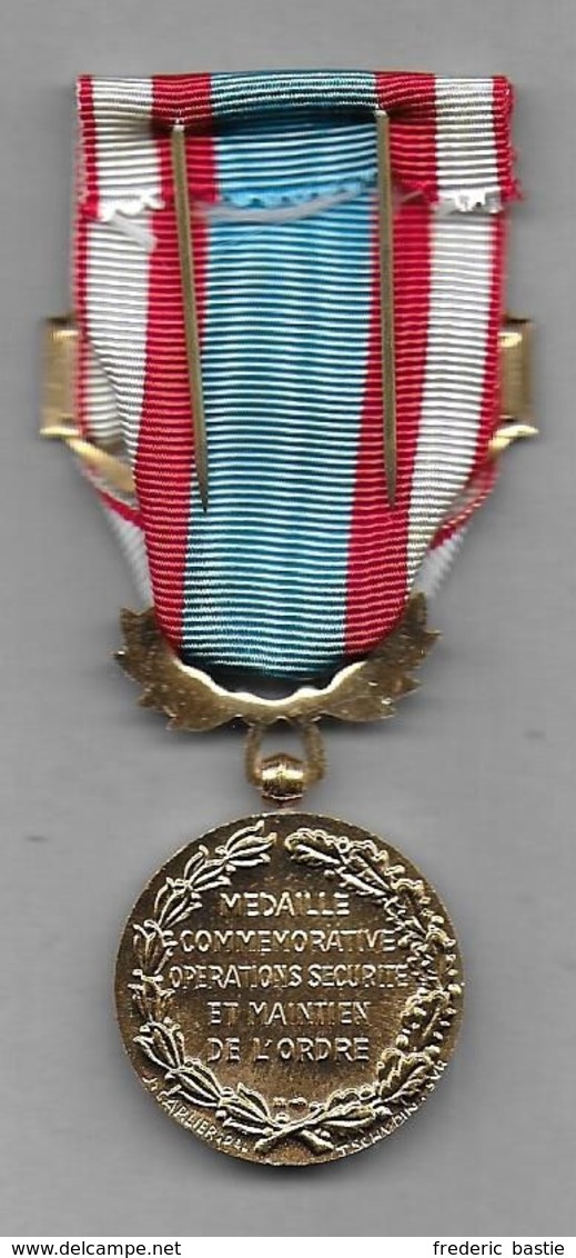 Médaille Commémorative Opérations Sécurité Et Maintien De L' Ordre - Barette ALGERIE - Frankreich