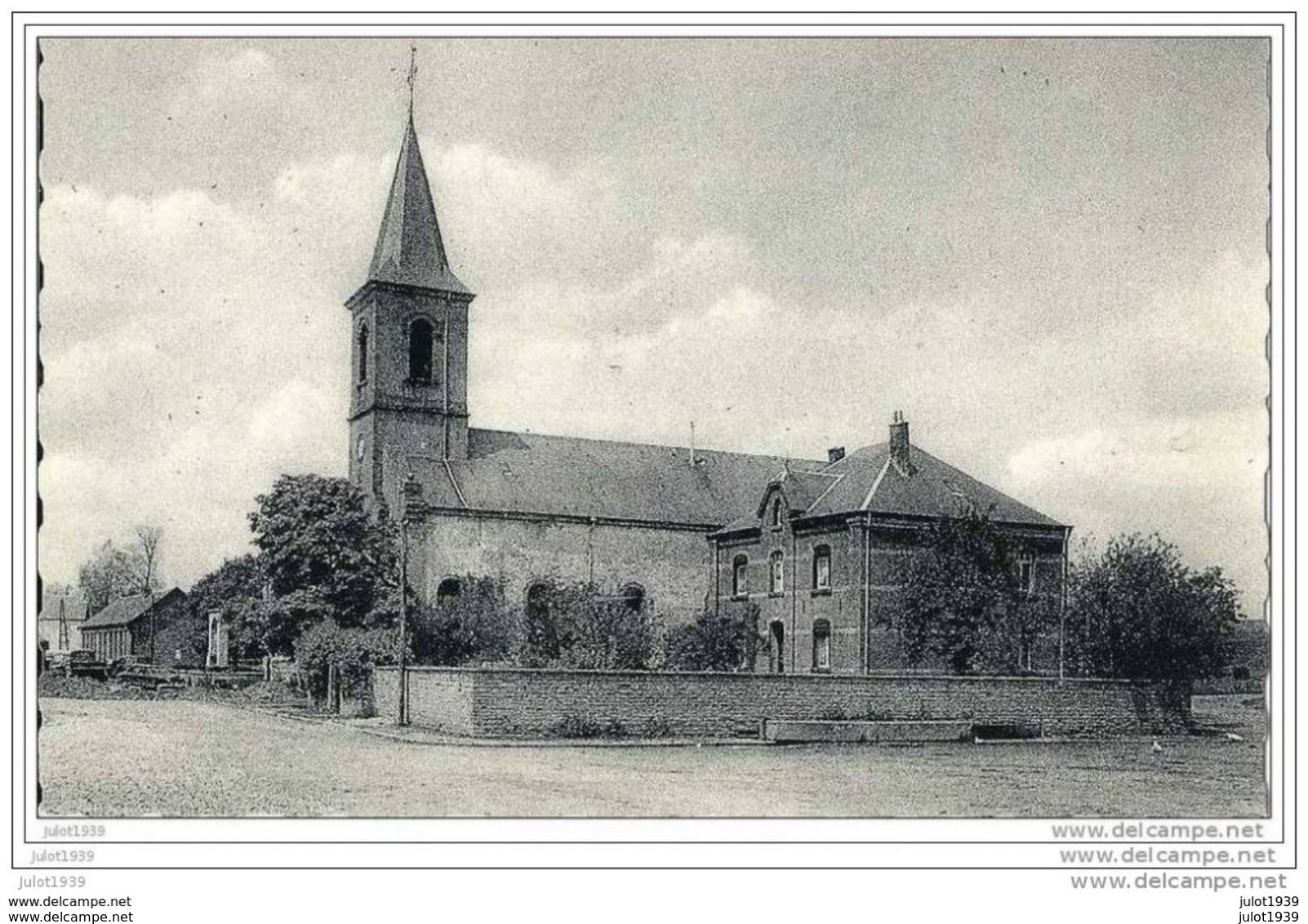 FONTENOILLE ..-- Rue De L ' Eglise . - Florenville