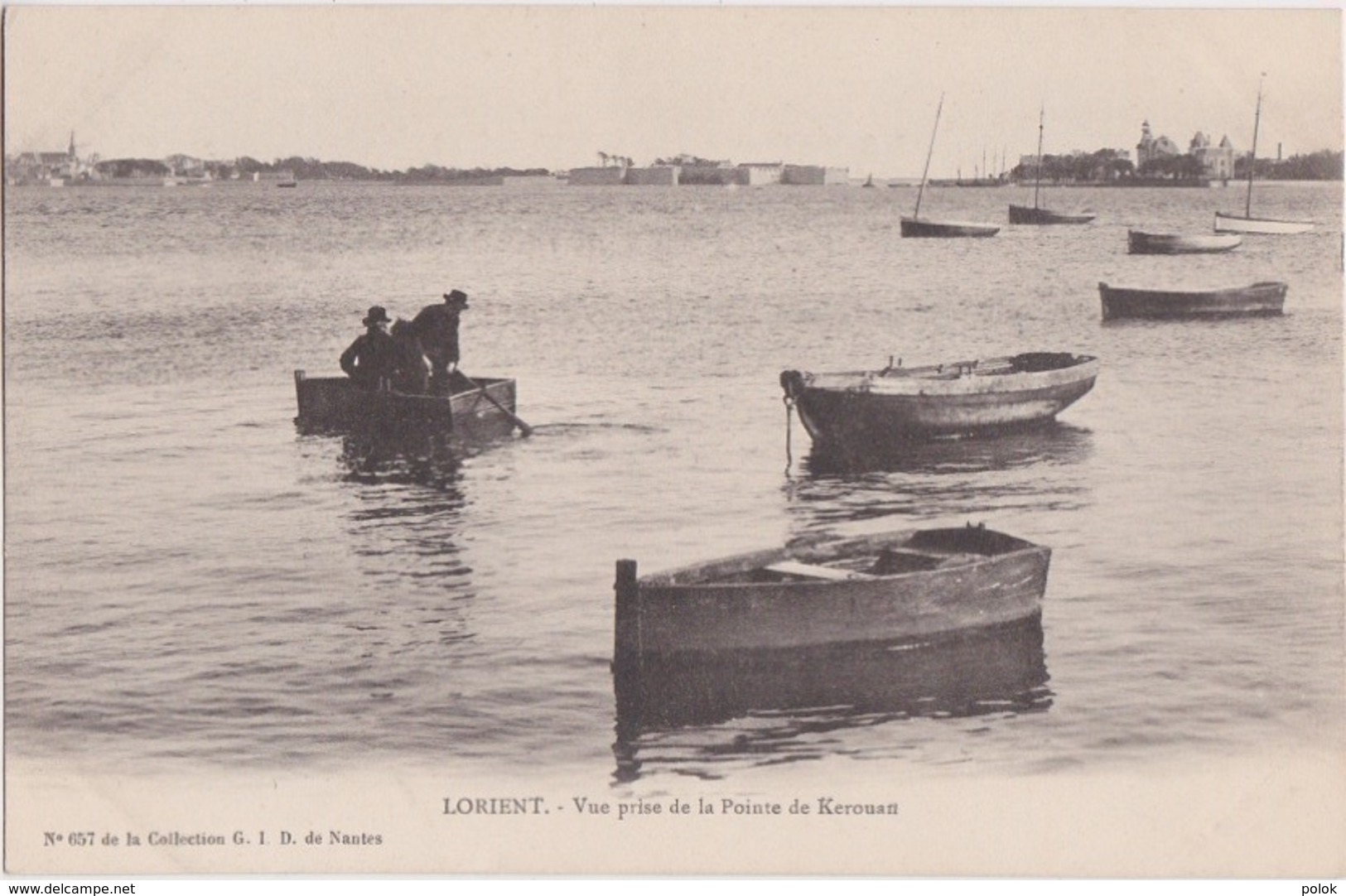 Bv - Cpa LORIENT - Vue Pris De La Pointe De Kerouan (Keroman, Au Fond, Port Louis Et Kernevel) - Lorient