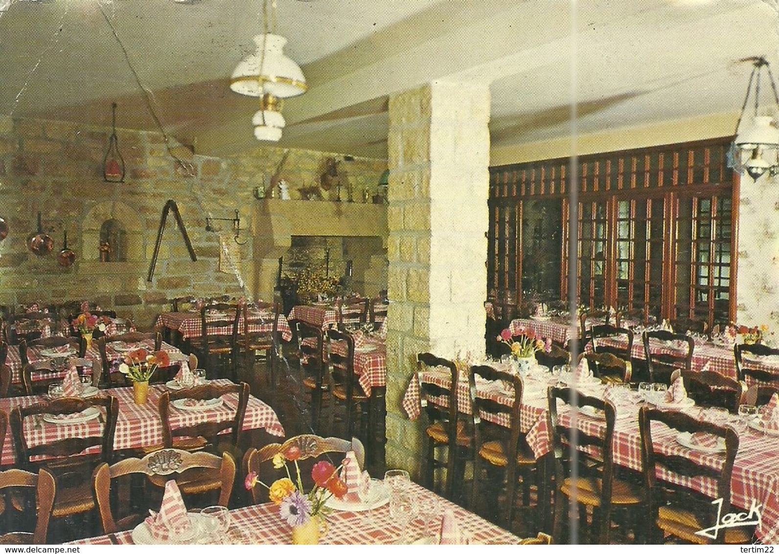 ( GUERLESQUIN )( 29 FINISTERE ) HOTEL RESTAURANT DES MONTS D ARREE .M.T.GUEGUEN .TEL 1.33 - Guerlesquin