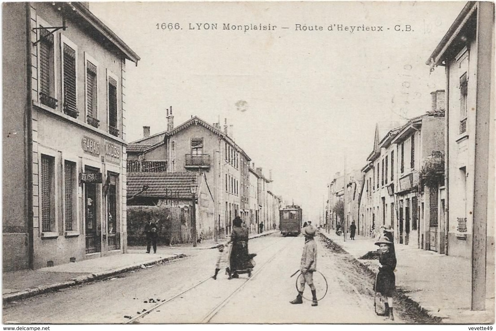 Lyon Monplaisir : Route D'Heyrieux - Lyon 8