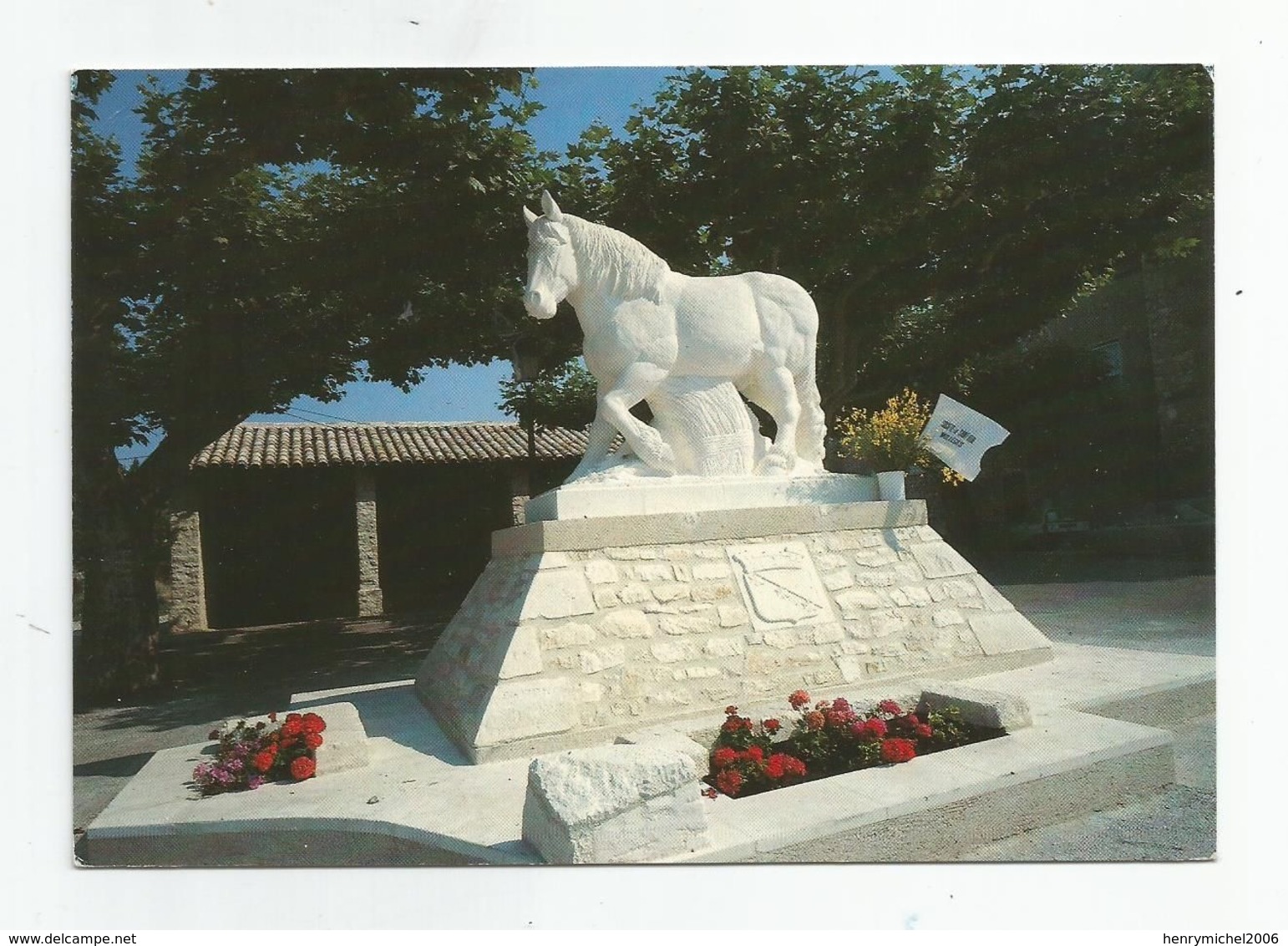 13 Molleges Monument érigé A La Gloire Du Cheval De Trait Inauguré Le 7/05/1989 Oeuvre Camille Soccorsi - Other & Unclassified