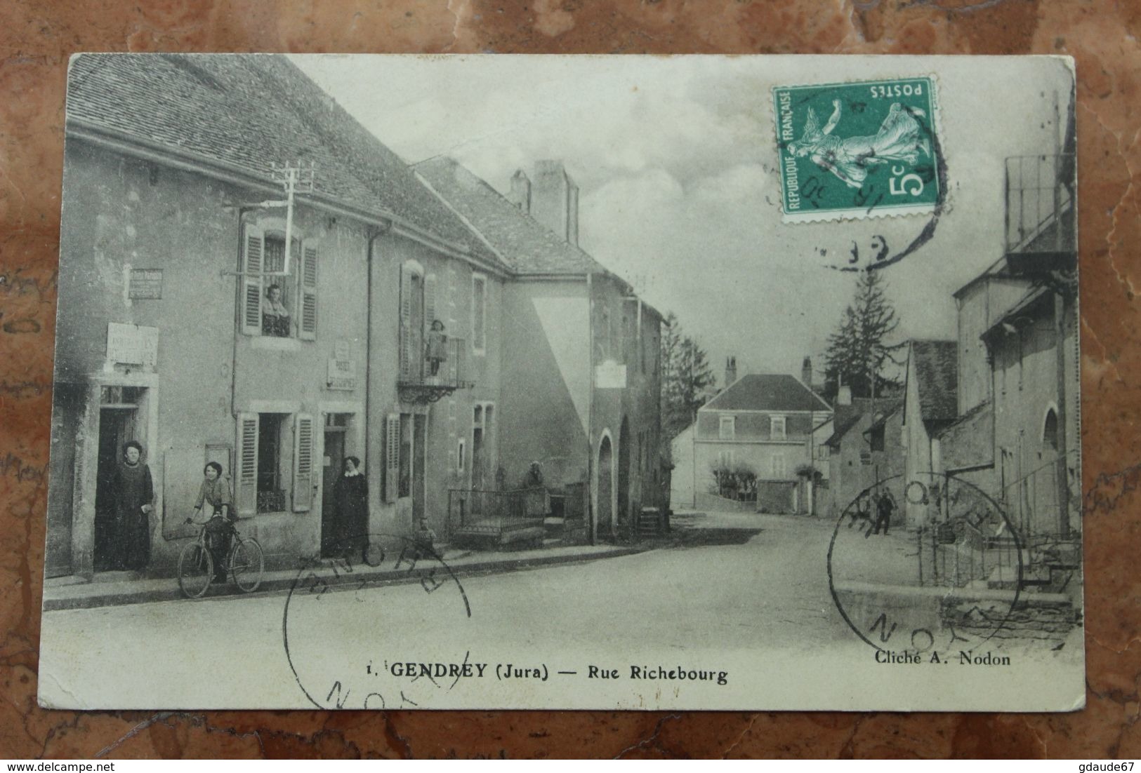 GENDREY (39) - RUE RICHEBOURG - Gendrey